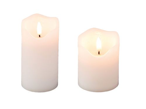 LED Kerze aus Wachs mit LED-Beleuchtung warmweiß, Farbe: weiß